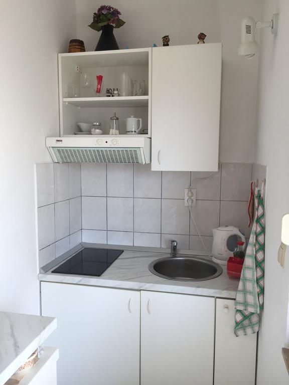 Apartments Bilic Nemira オミシュ エクステリア 写真