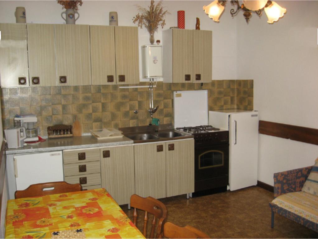 Apartments Bilic Nemira オミシュ エクステリア 写真